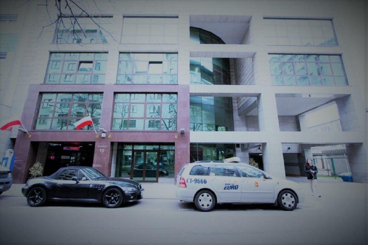 Lucka Superior Z Tarasem Apartman Varsó Kültér fotó